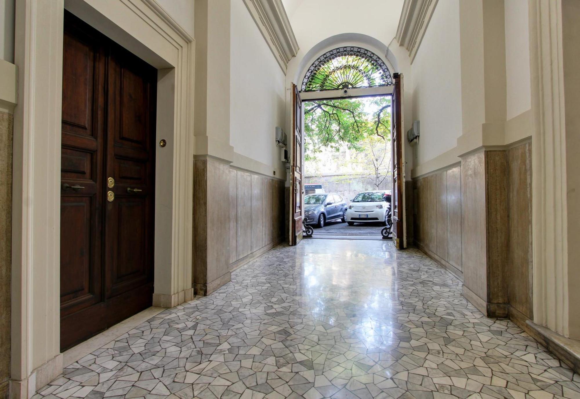Apartment Romantic At Via Veneto *